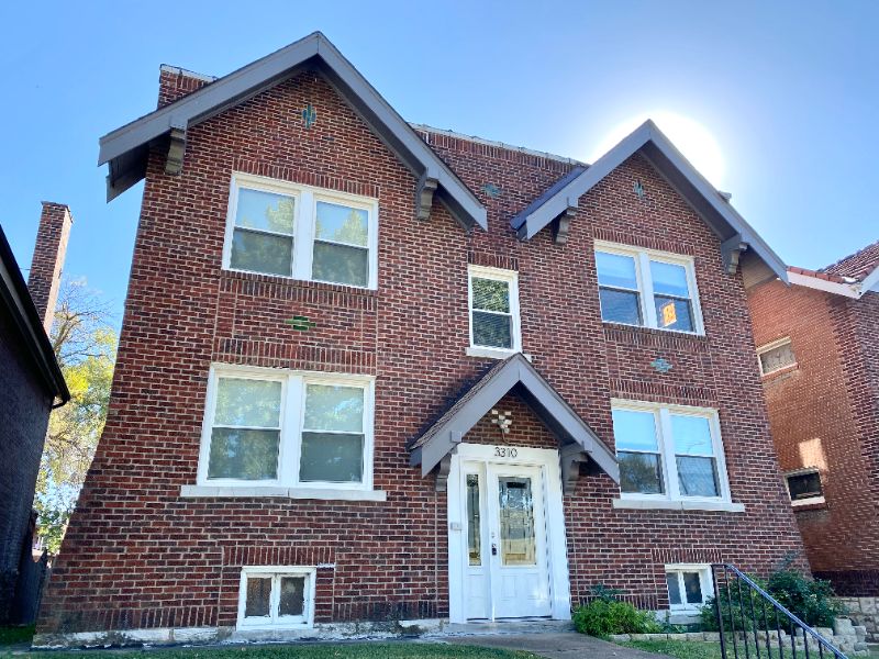 Salient Realty Group St. Louis Commercial Real Estate Brokers. Sales